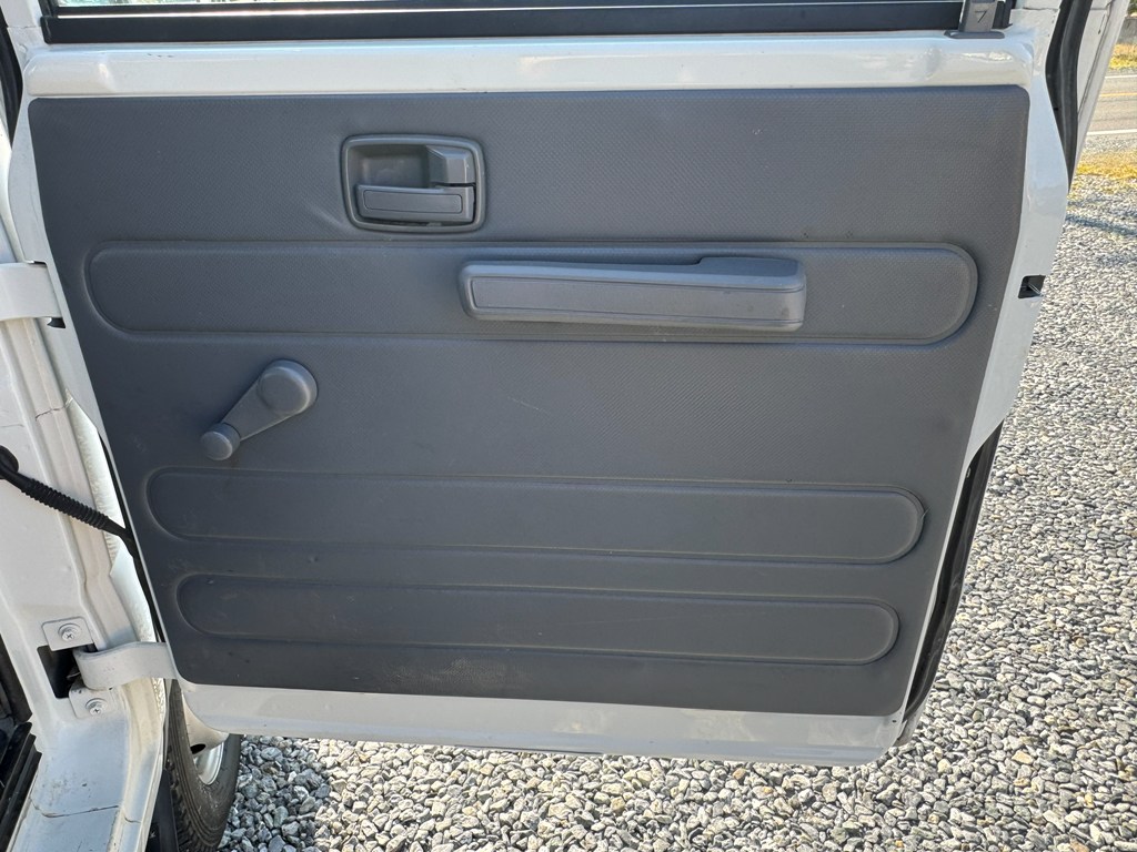 平成30年式☆いすゞエルフ オートマ Wキャブ垂直PG|中古トラックの販売・買取・査定のアイナビ