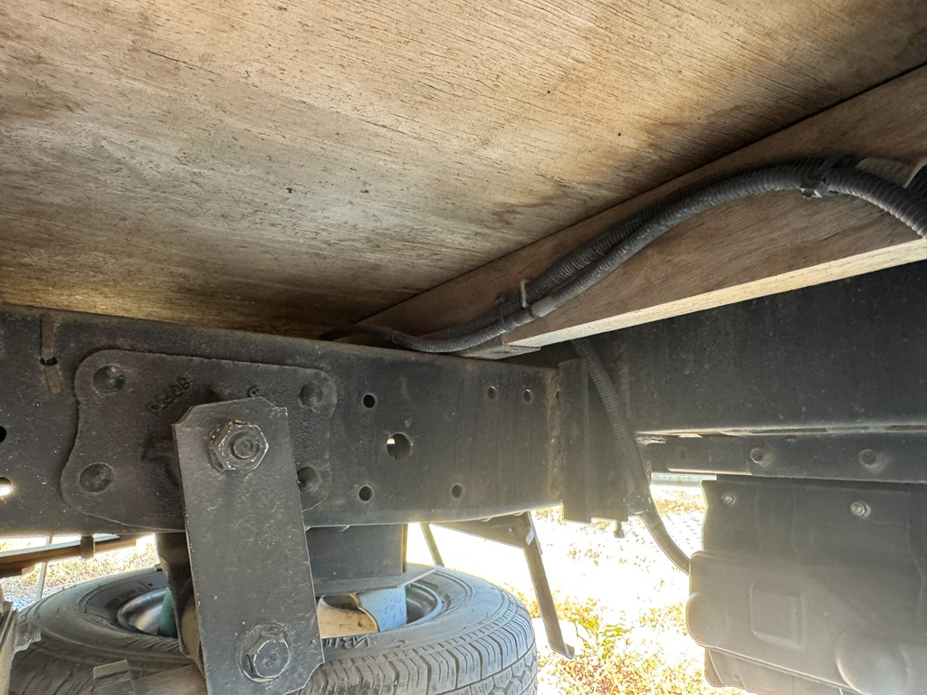 平成30年式☆いすゞエルフ オートマ Wキャブ垂直PG|中古トラックの販売・買取・査定のアイナビ