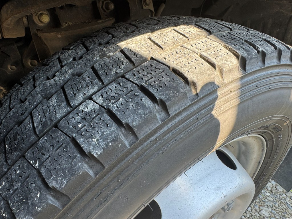 平成30年式☆いすゞエルフ オートマ Wキャブ垂直PG|中古トラックの販売・買取・査定のアイナビ