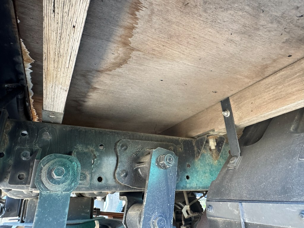 平成30年式☆いすゞエルフ オートマ Wキャブ垂直PG|中古トラックの販売・買取・査定のアイナビ