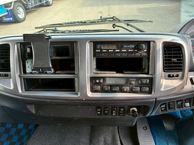 ハイルーフフルキャブベッド付き背高トランテックス240馬力|中古トラックの販売・買取・査定のアイナビ