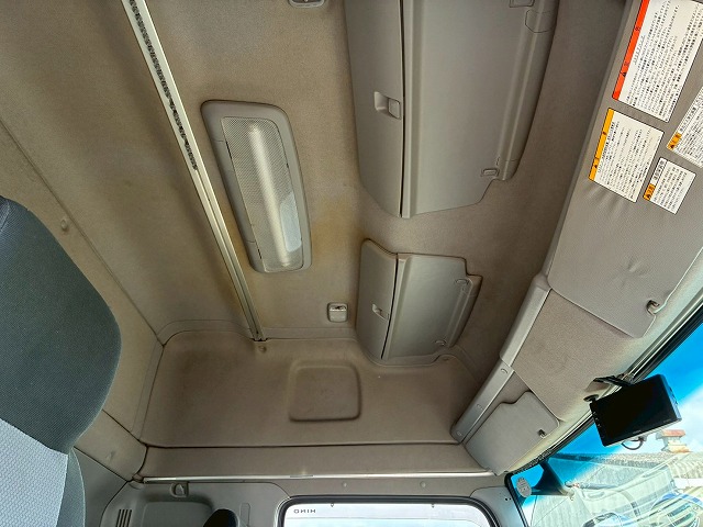 ハイルーフフルキャブベッド付き背高トランテックス240馬力|中古トラックの販売・買取・査定のアイナビ