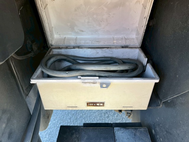 AICHI製・スカイマスター★SB10A★9.7m★通信仕様★FRPバケット|中古トラックの販売・買取・査定のアイナビ