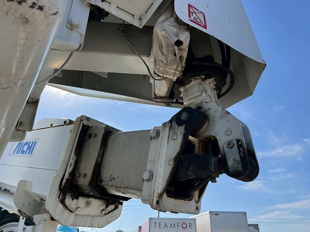 AICHI製・スカイマスター★SB10A★9.7m★通信仕様★FRPバケット|中古トラックの販売・買取・査定のアイナビ