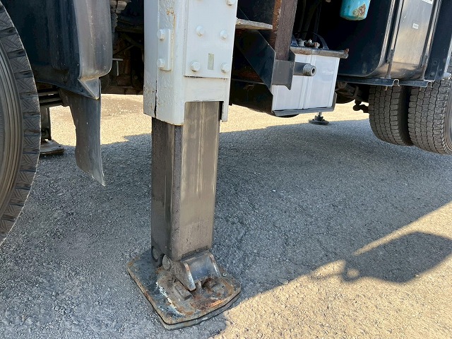 AICHI製・スカイマスター★SB10A★9.7m★通信仕様★FRPバケット|中古トラックの販売・買取・査定のアイナビ