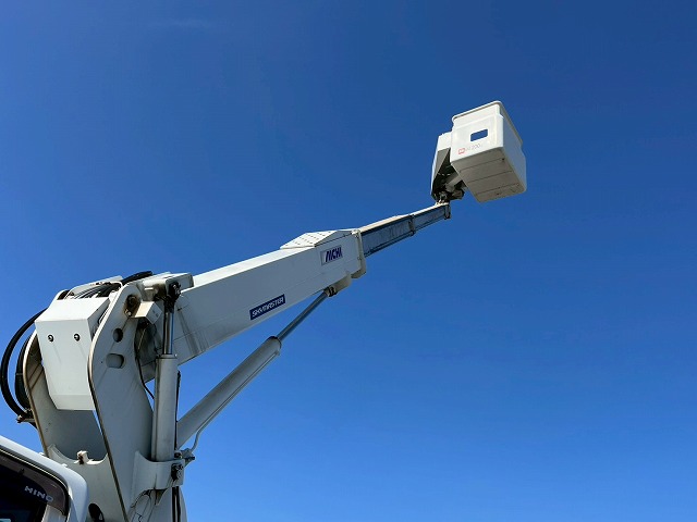 AICHI製・スカイマスター★SB10A★9.7m★通信仕様★FRPバケット|中古トラックの販売・買取・査定のアイナビ