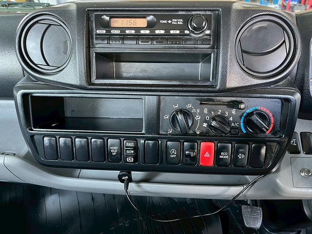 AICHI製・スカイマスター★SB10A★9.7m★通信仕様★FRPバケット|中古トラックの販売・買取・査定のアイナビ