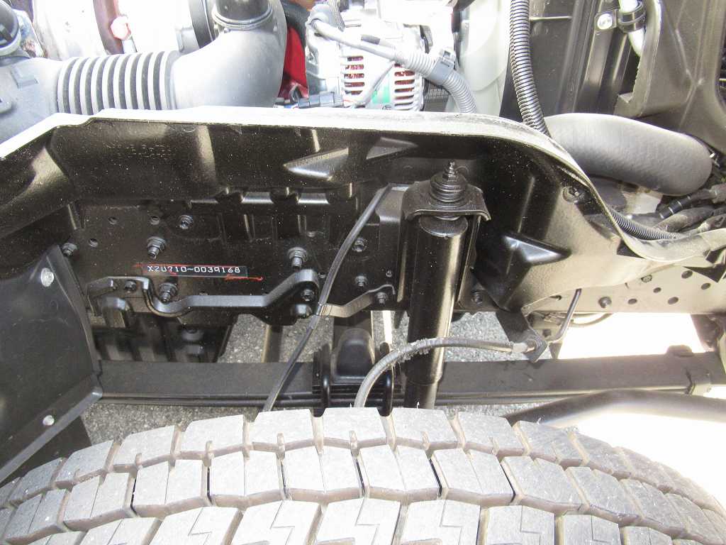 低走行 新明和(上物未使用令和7年製) プレス式 8.4立米|中古トラックの販売・買取・査定のアイナビ