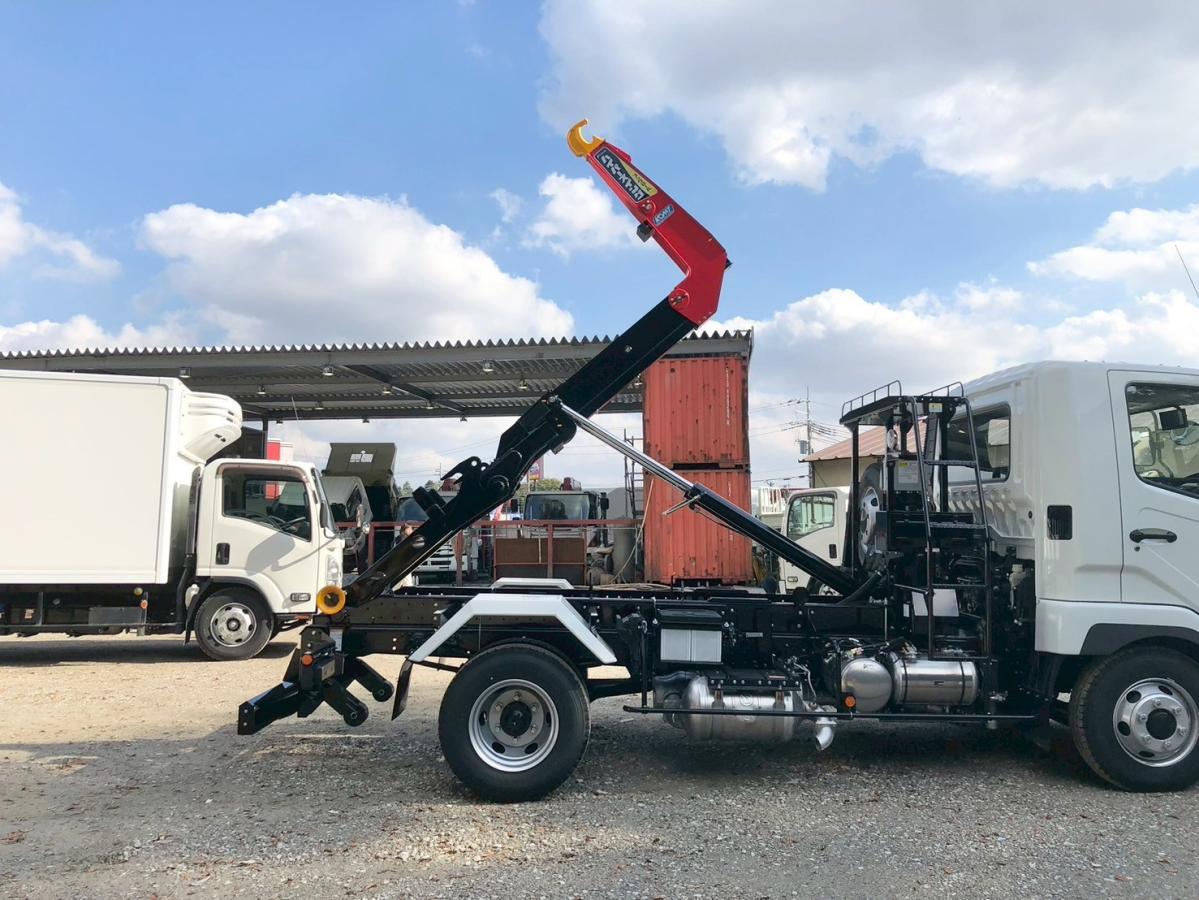 フックロール極東ラジコン付き未使用車車検付|中古トラックの販売・買取・査定のアイナビ