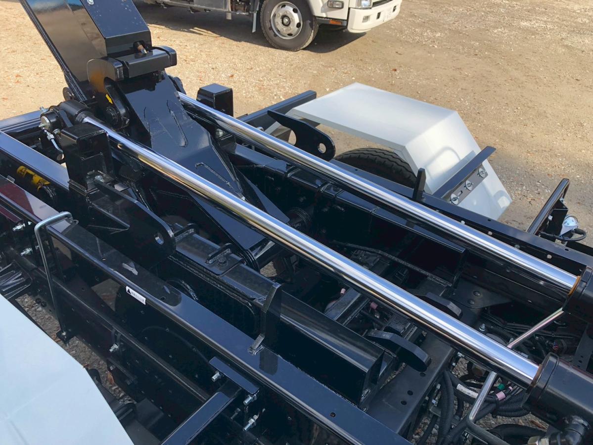 フックロール極東ラジコン付き未使用車車検付|中古トラックの販売・買取・査定のアイナビ