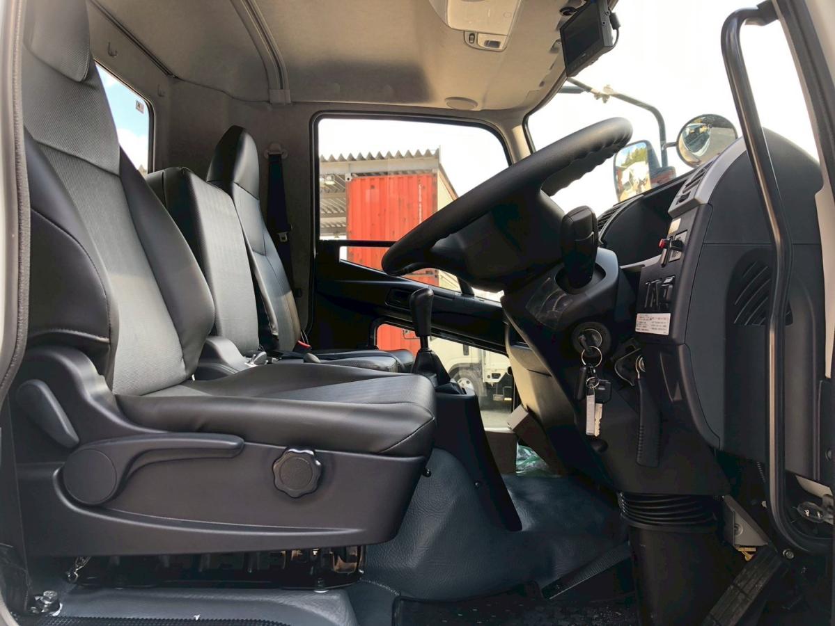 フックロール極東ラジコン付き未使用車車検付|中古トラックの販売・買取・査定のアイナビ