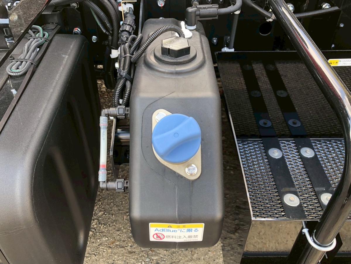 フックロール極東ラジコン付き未使用車車検付|中古トラックの販売・買取・査定のアイナビ