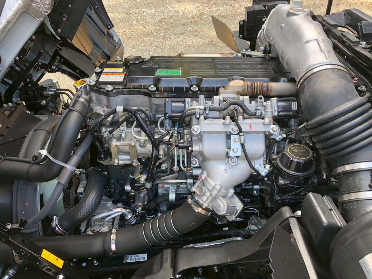 フックロール極東ラジコン付き未使用車車検付|中古トラックの販売・買取・査定のアイナビ