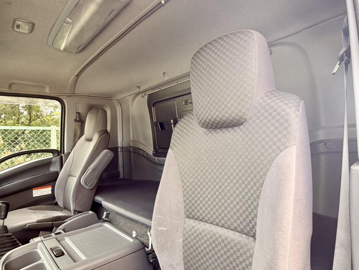 令和3年式2RG-FRR90T2格納ゲート付エアサスアルミウイング|中古トラックの販売・買取・査定のアイナビ