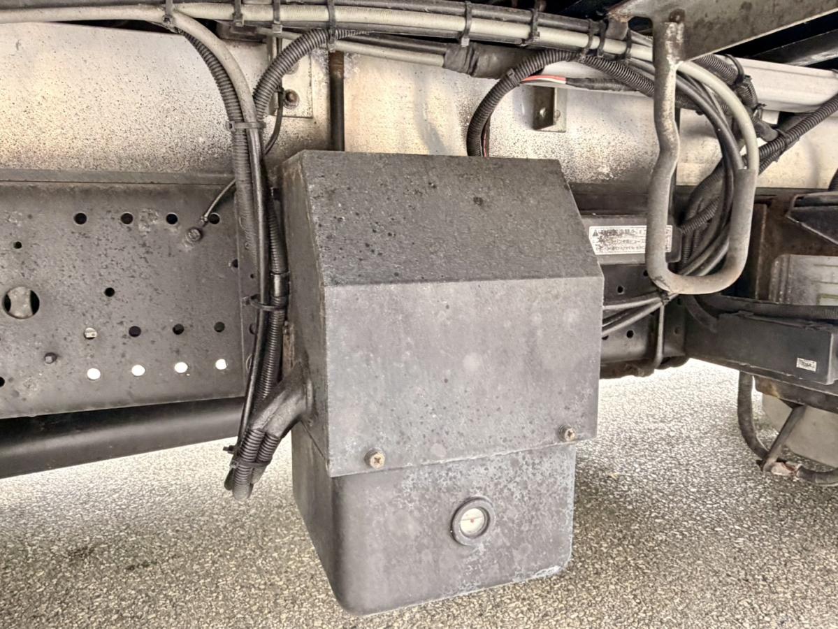 令和3年式2RG-FRR90T2格納ゲート付エアサスアルミウイング|中古トラックの販売・買取・査定のアイナビ