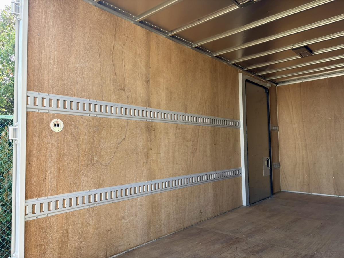 H25年式TKG-XZU655M総重量4.965㎏標準ロング検査付バン|中古トラックの販売・買取・査定のアイナビ