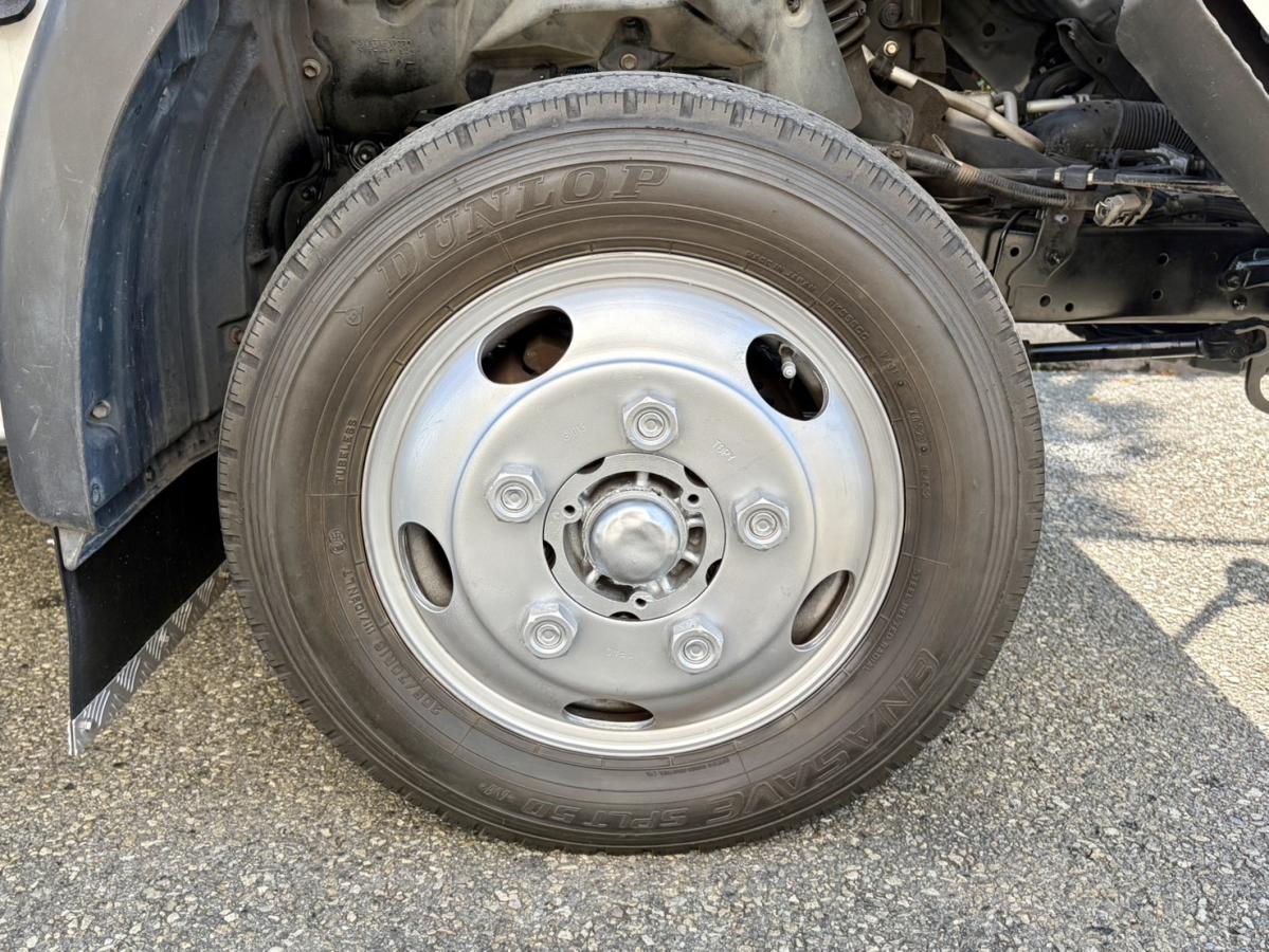 H25年式TKG-XZU655M総重量4.965㎏標準ロング検査付バン|中古トラックの販売・買取・査定のアイナビ