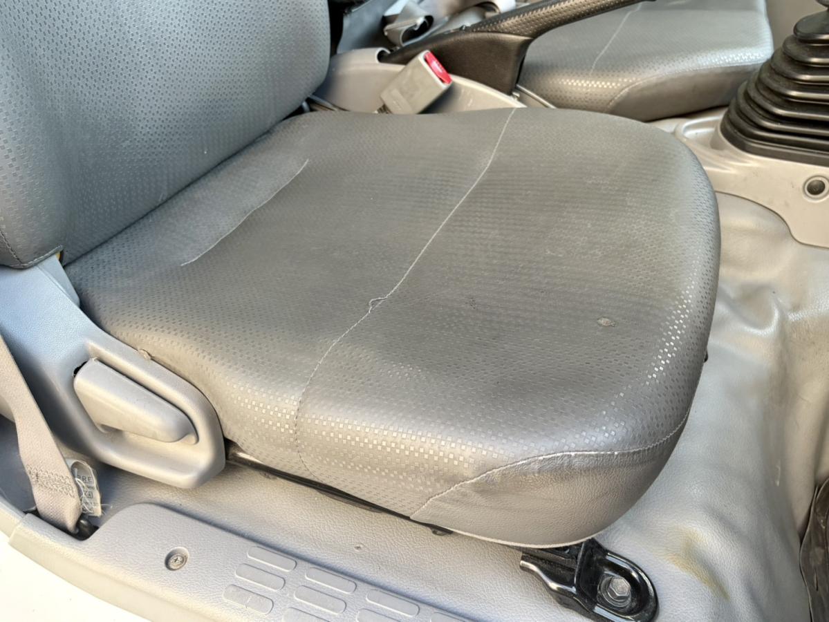 H25年式TKG-XZU655M総重量4.965㎏標準ロング検査付バン|中古トラックの販売・買取・査定のアイナビ