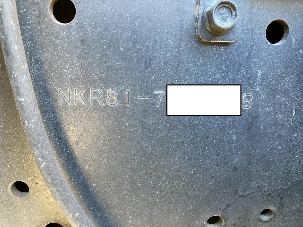 4段クレーン3トン積載リヤアウトリガー2.63t吊ラジコン付|中古トラックの販売・買取・査定のアイナビ