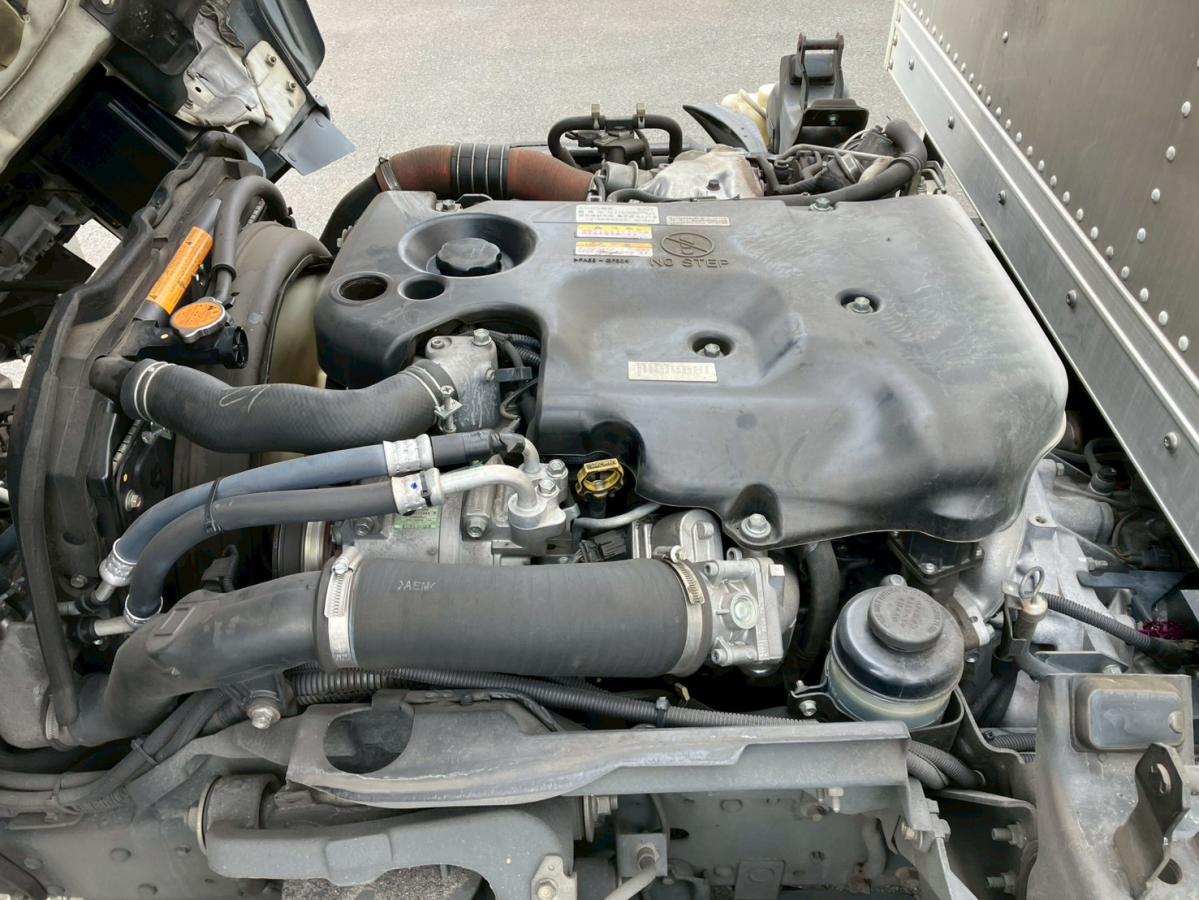 ☆H26 格納パワーゲート AT車 アルミバン|中古トラックの販売・買取・査定のアイナビ