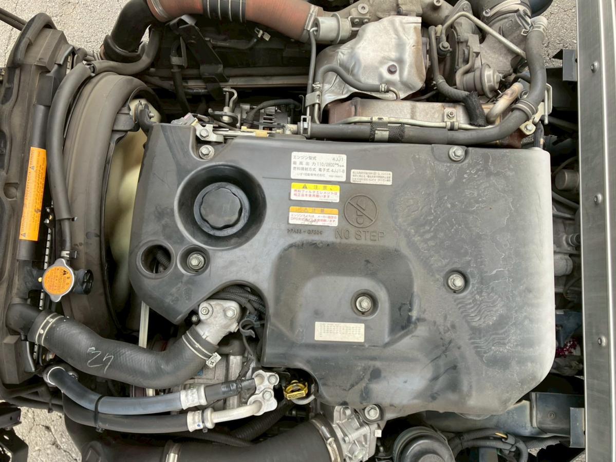 ☆H26 格納パワーゲート AT車 アルミバン|中古トラックの販売・買取・査定のアイナビ