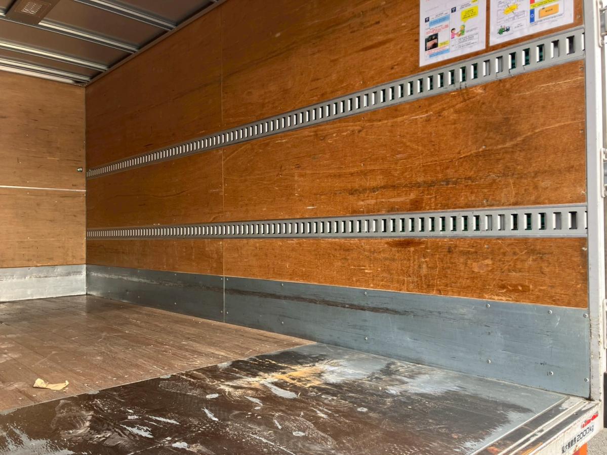 ☆H26 格納パワーゲート AT車 アルミバン|中古トラックの販売・買取・査定のアイナビ