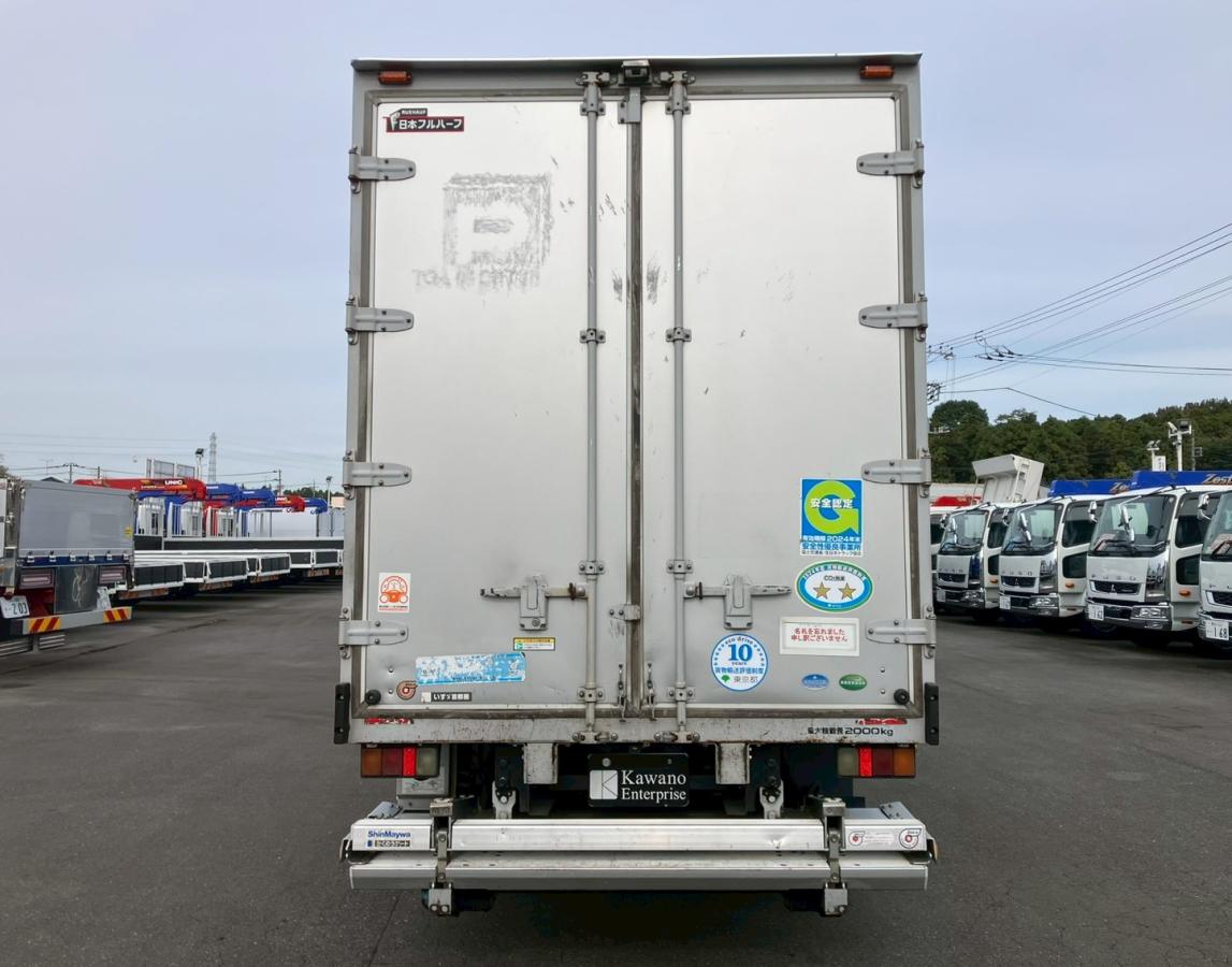 ☆H26 格納パワーゲート AT車 アルミバン|中古トラックの販売・買取・査定のアイナビ