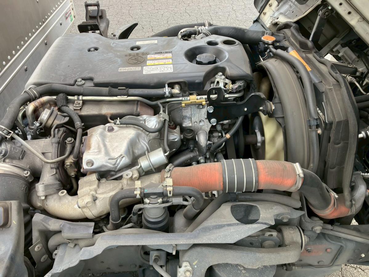 ☆H26 格納パワーゲート AT車 アルミバン|中古トラックの販売・買取・査定のアイナビ