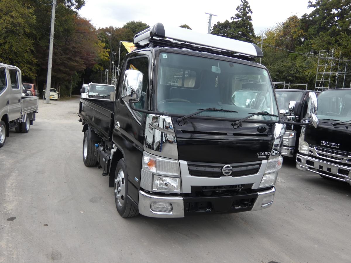 H26 2トン 平ボディー 電動ミラー  251045|中古トラックの販売・買取・査定のアイナビ