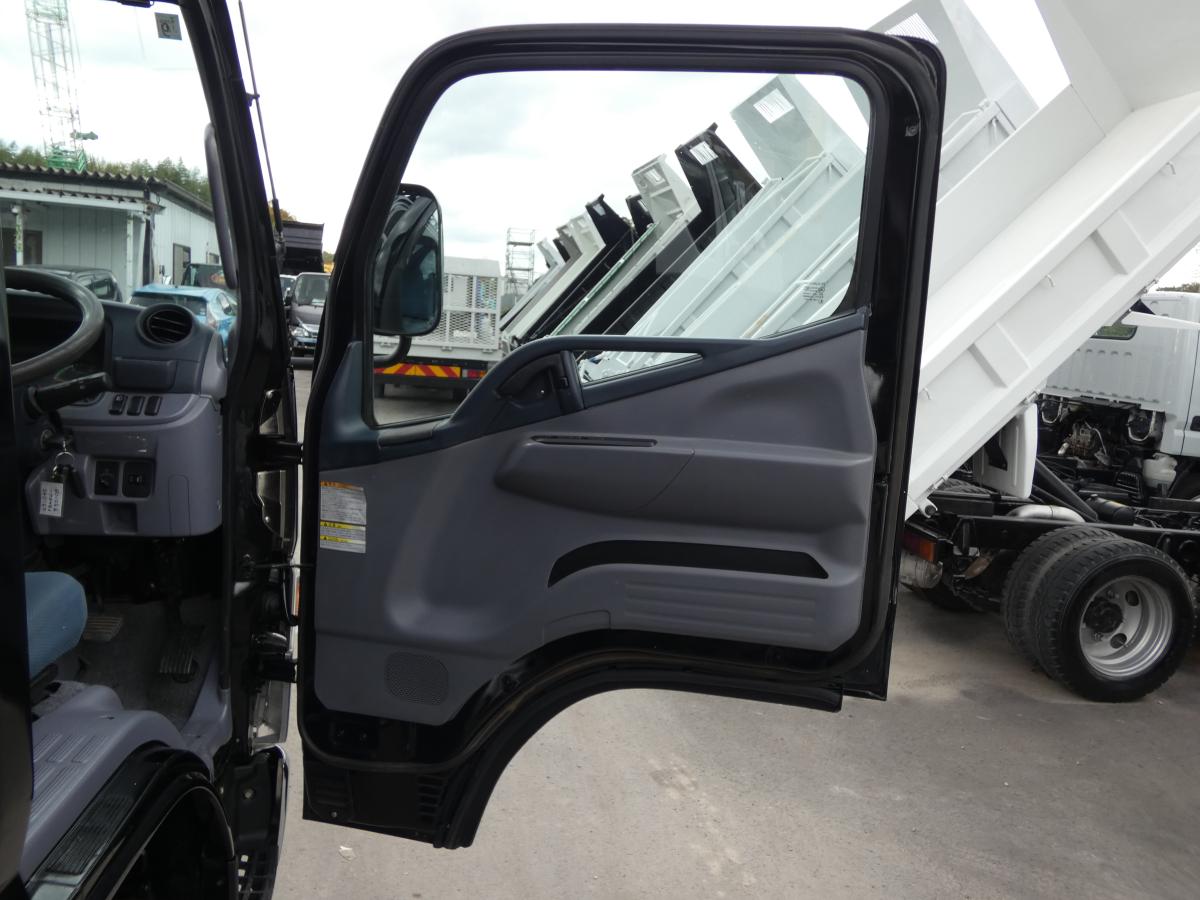 H26 2トン 平ボディー 電動ミラー  251045|中古トラックの販売・買取・査定のアイナビ