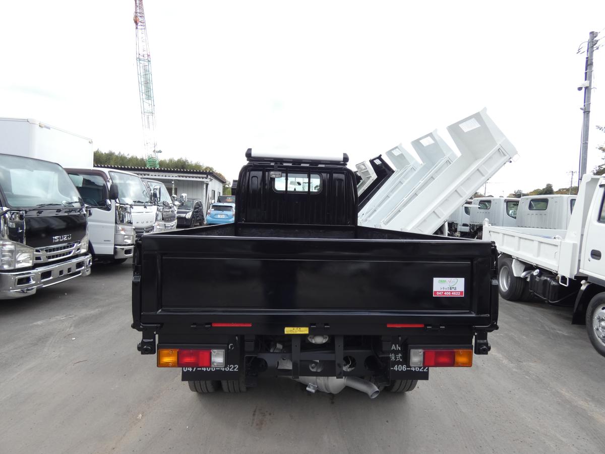 H26 2トン 平ボディー 電動ミラー  251045|中古トラックの販売・買取・査定のアイナビ