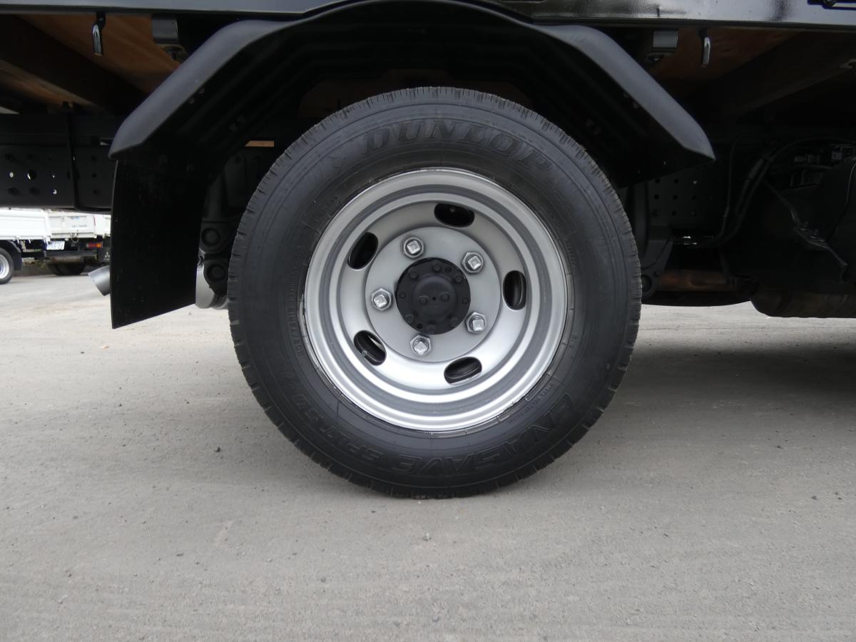 H26 2トン 平ボディー 電動ミラー  251045|中古トラックの販売・買取・査定のアイナビ