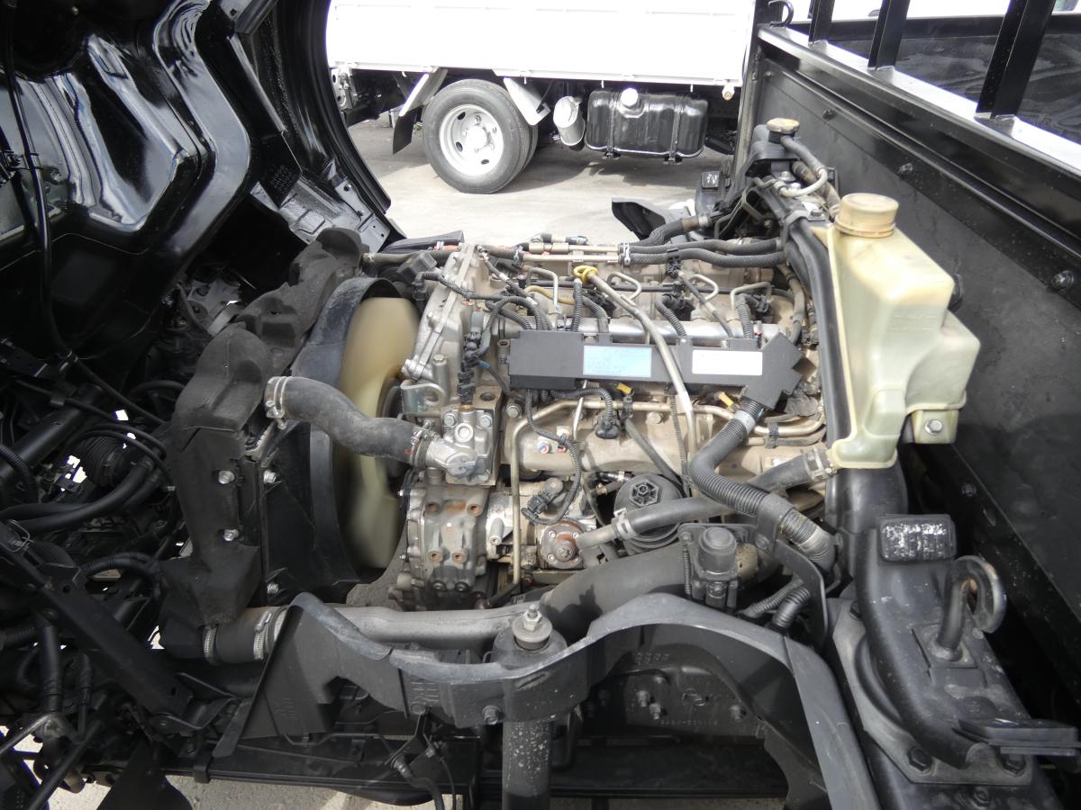 H26 2トン 平ボディー 電動ミラー  251045|中古トラックの販売・買取・査定のアイナビ