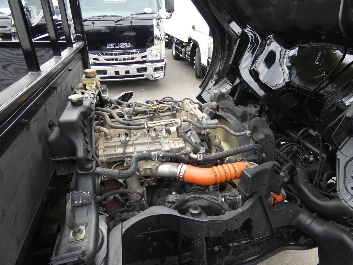 H26 2トン 平ボディー 電動ミラー  251045|中古トラックの販売・買取・査定のアイナビ