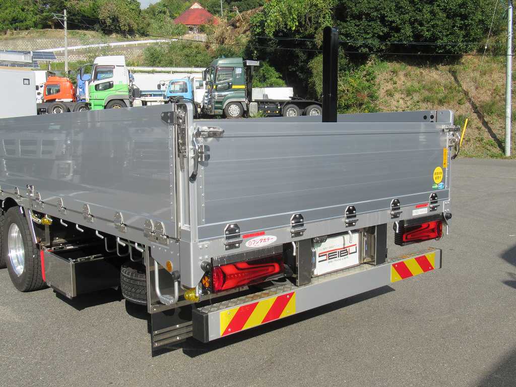 4軸低床アルミ平14.4t積載 後輪エアサスフジタAT394PS|中古トラックの販売・買取・査定のアイナビ