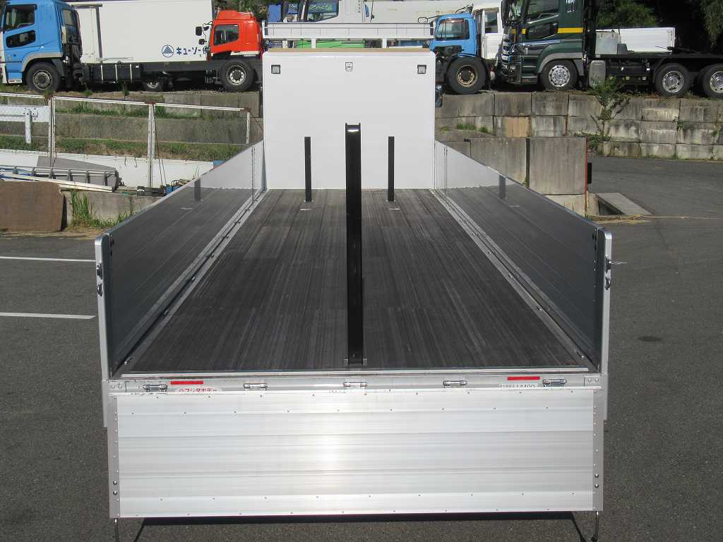 4軸低床アルミ平14.4t積載 後輪エアサスフジタAT394PS|中古トラックの販売・買取・査定のアイナビ