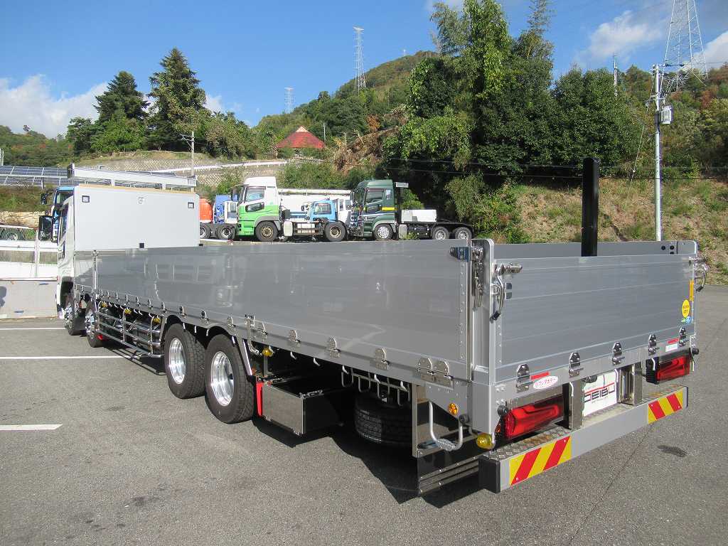 4軸低床アルミ平14.4t積載 後輪エアサスフジタAT394PS|中古トラックの販売・買取・査定のアイナビ