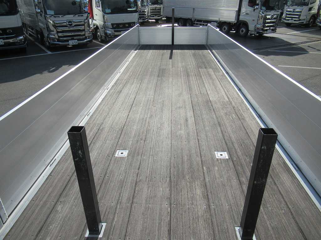 4軸低床アルミ平14.4t積載 後輪エアサスフジタAT394PS|中古トラックの販売・買取・査定のアイナビ