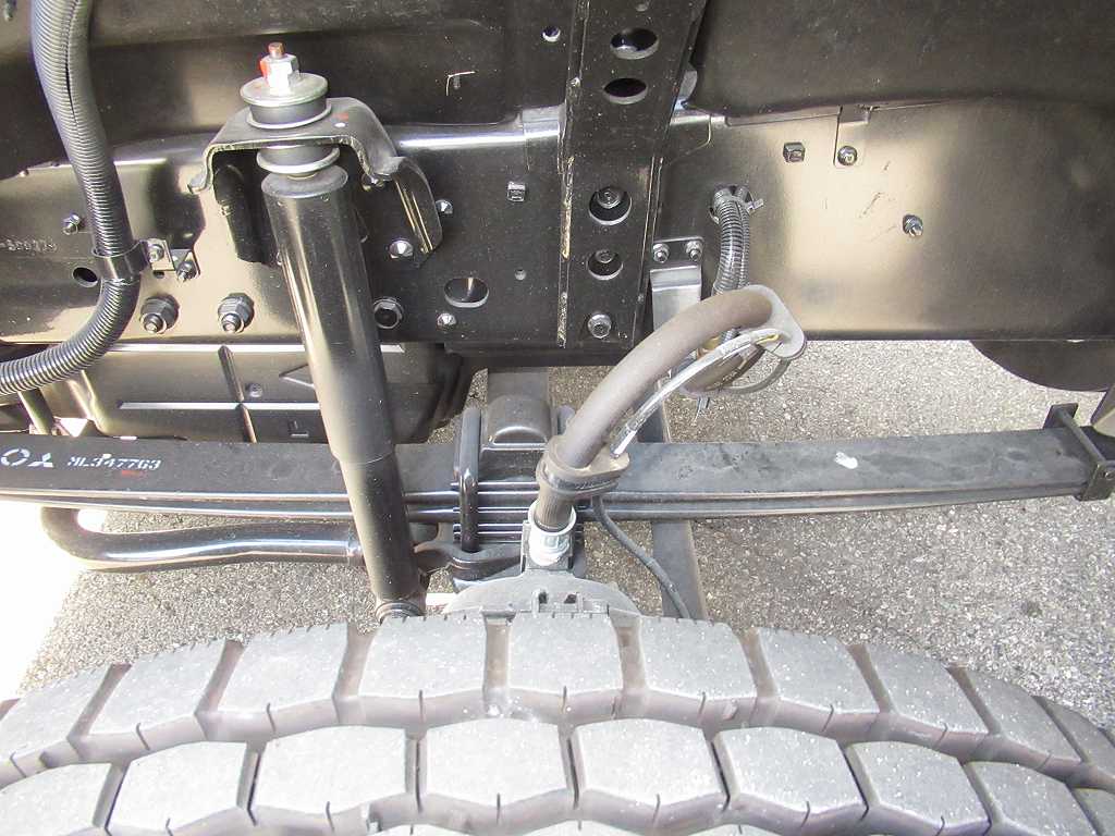 4軸低床アルミ平14.4t積載 後輪エアサスフジタAT394PS|中古トラックの販売・買取・査定のアイナビ