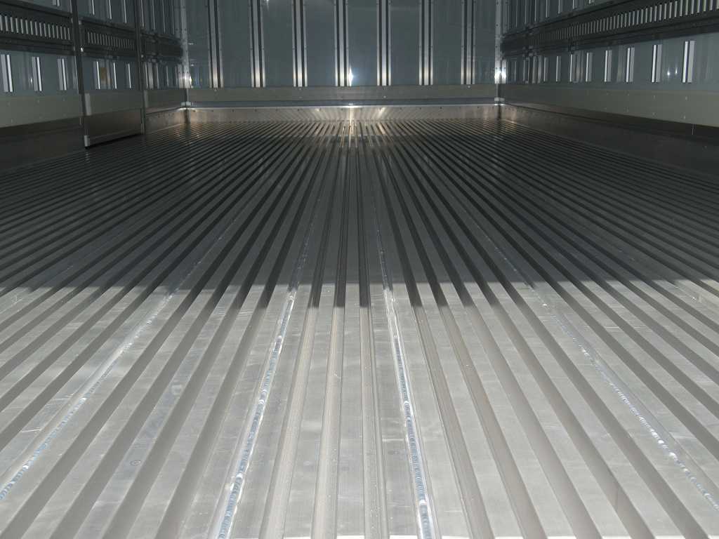 R7L6120ワイド菱重低温フルハーフキーストン格納ゲート|中古トラックの販売・買取・査定のアイナビ