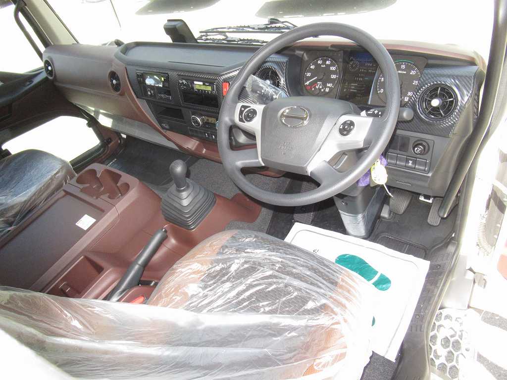 R7L6120ワイド菱重低温フルハーフキーストン格納ゲート|中古トラックの販売・買取・査定のアイナビ