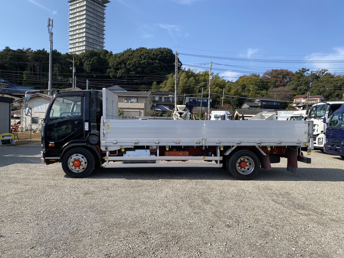 H27年式 積載9000kg中型増トンアルミ平ボデー、車検付|中古トラックの販売・買取・査定のアイナビ