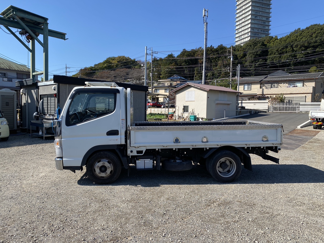 R2年式、キャンター、平ボデー|中古トラックの販売・買取・査定のアイナビ