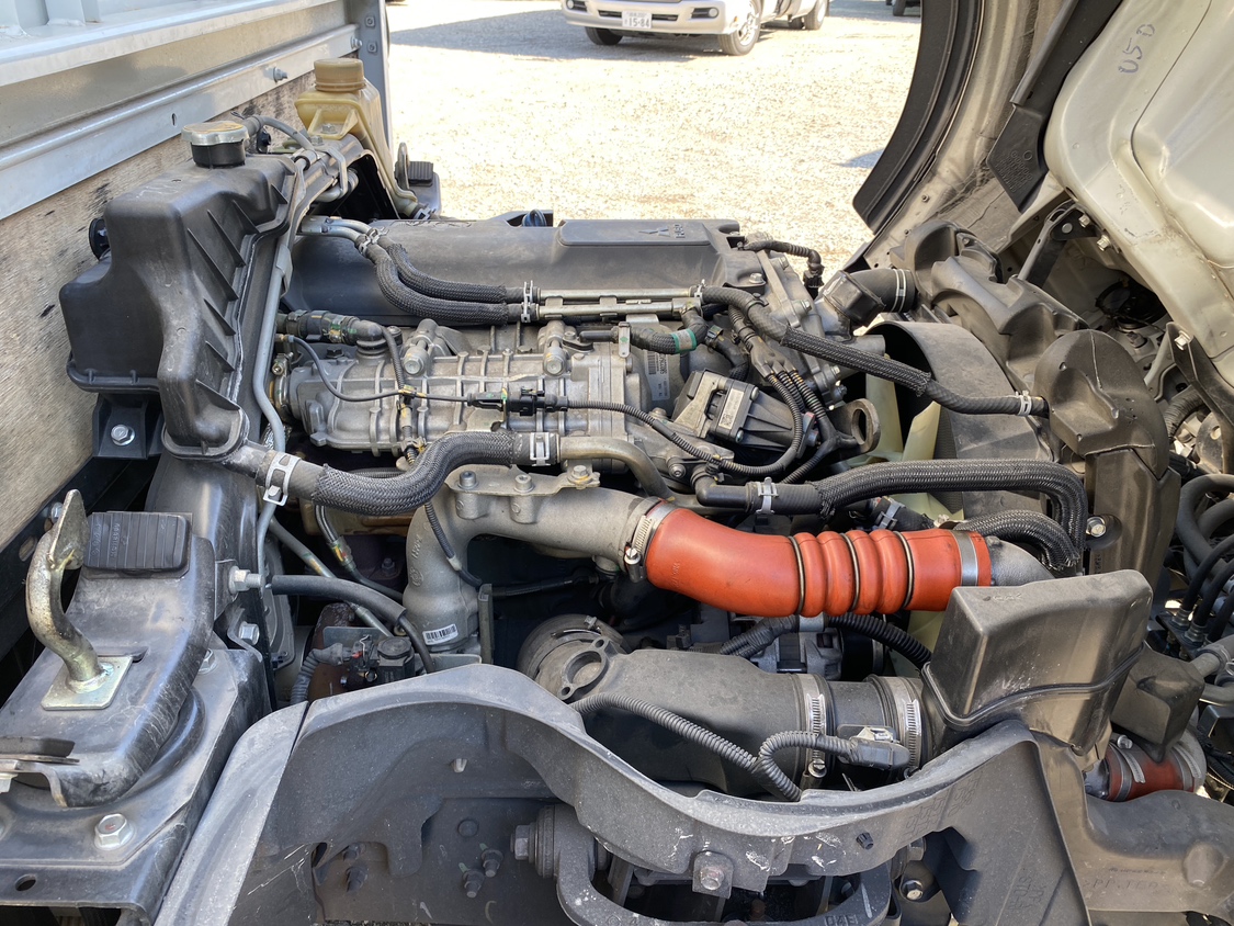 R2年式、キャンター、平ボデー|中古トラックの販売・買取・査定のアイナビ