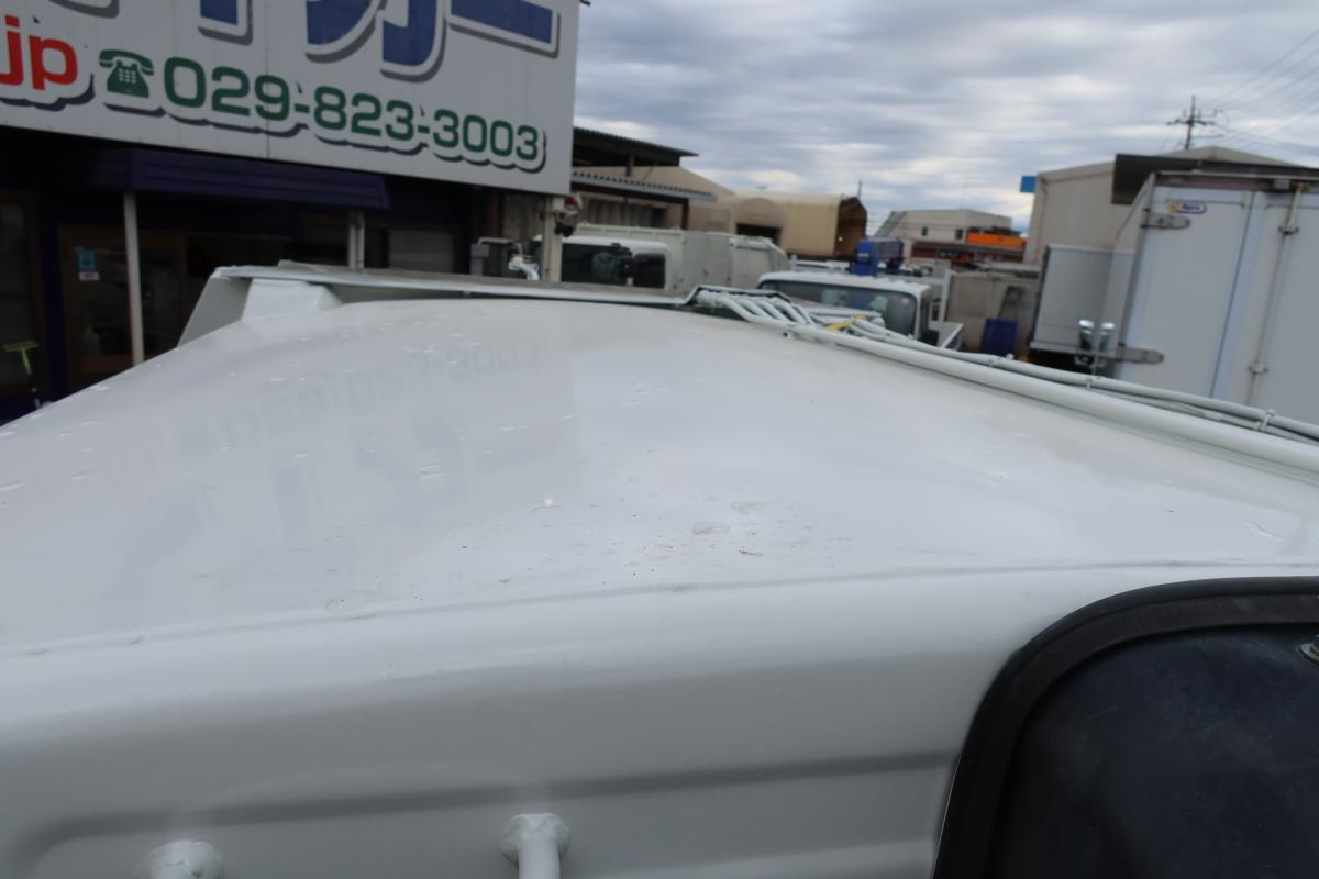 標準幅 プレス式パッカー車 極東製4.3立米 AT車|中古トラックの販売・買取・査定のアイナビ