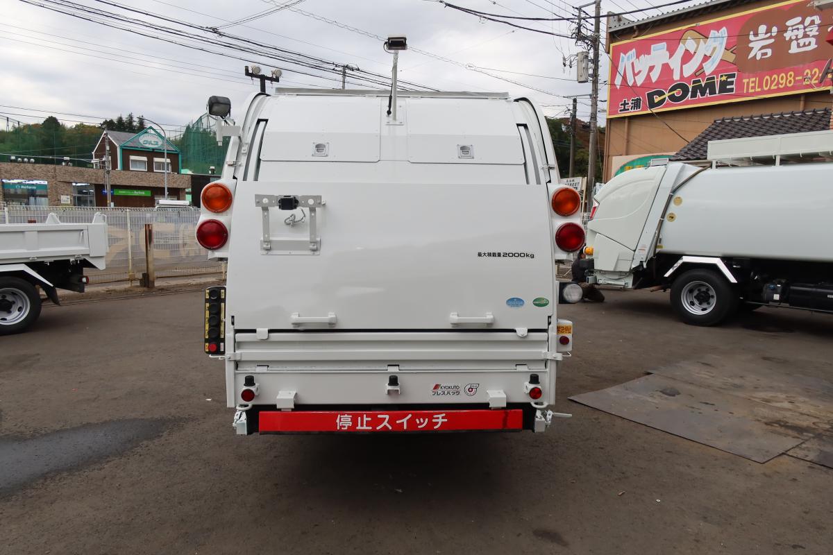 標準幅 プレス式パッカー車 極東製4.3立米 AT車|中古トラックの販売・買取・査定のアイナビ