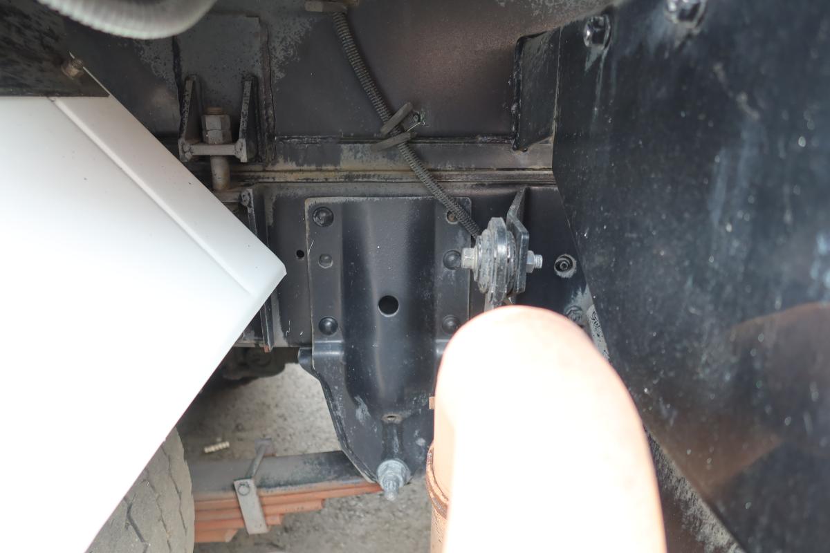 標準幅 プレス式パッカー車 極東製4.3立米 AT車|中古トラックの販売・買取・査定のアイナビ