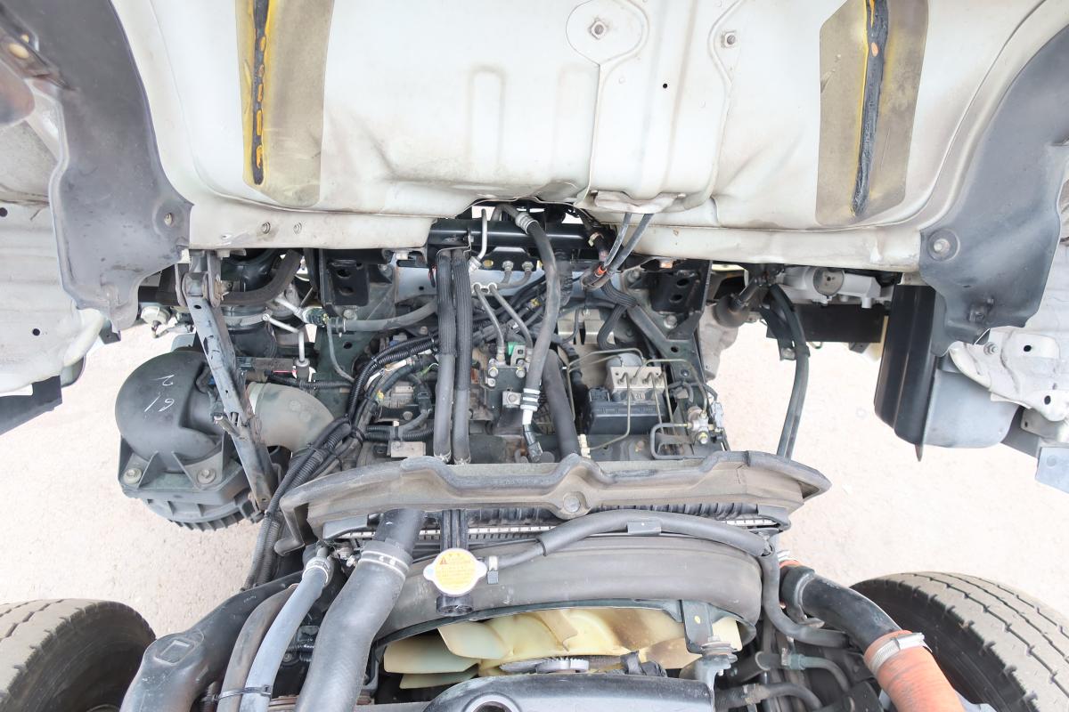 標準幅 プレス式パッカー車 極東製4.3立米 AT車|中古トラックの販売・買取・査定のアイナビ