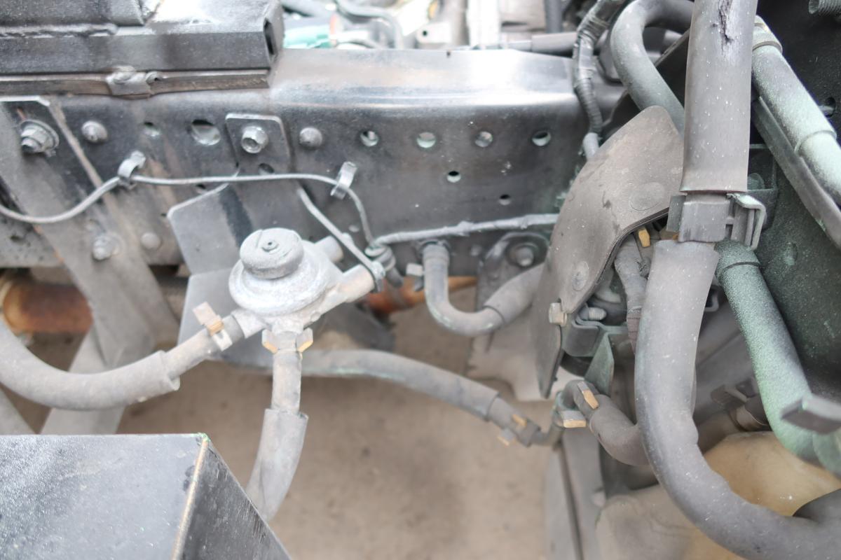 標準幅 プレス式パッカー車 極東製4.3立米 AT車|中古トラックの販売・買取・査定のアイナビ