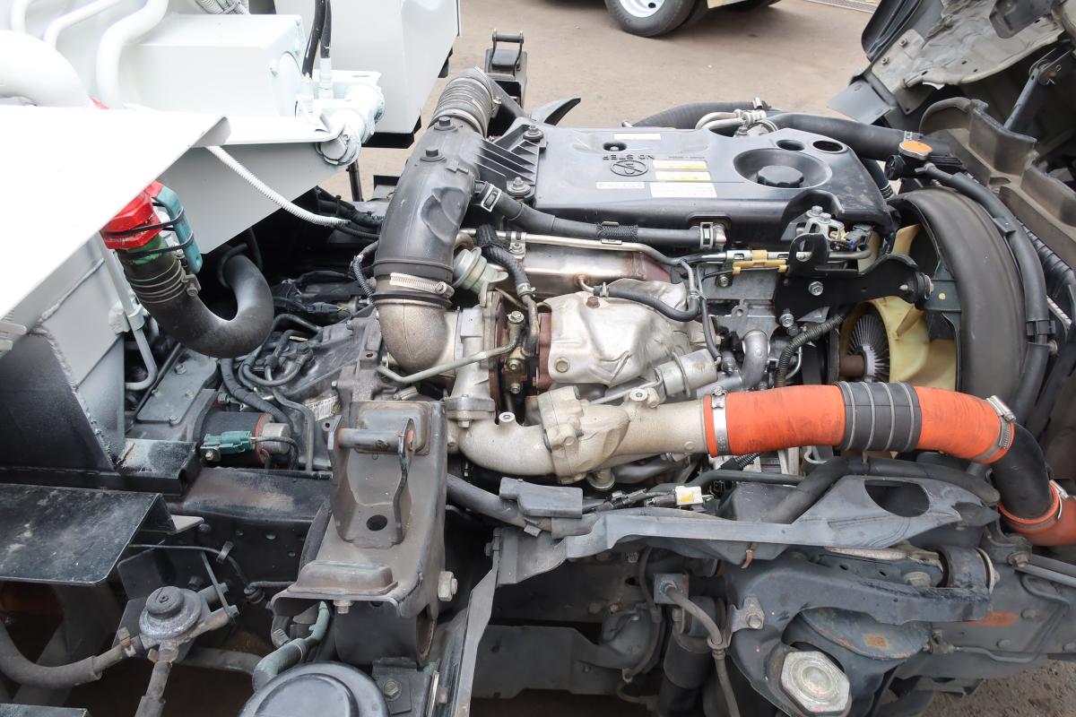 標準幅 プレス式パッカー車 極東製4.3立米 AT車|中古トラックの販売・買取・査定のアイナビ